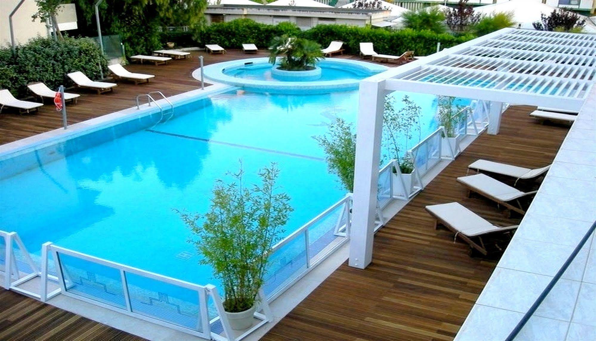 Hotel Excelsior Vasto Exteriör bild